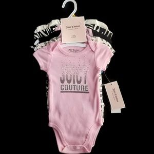 Juicy Couture Baby Girls Bodysuits